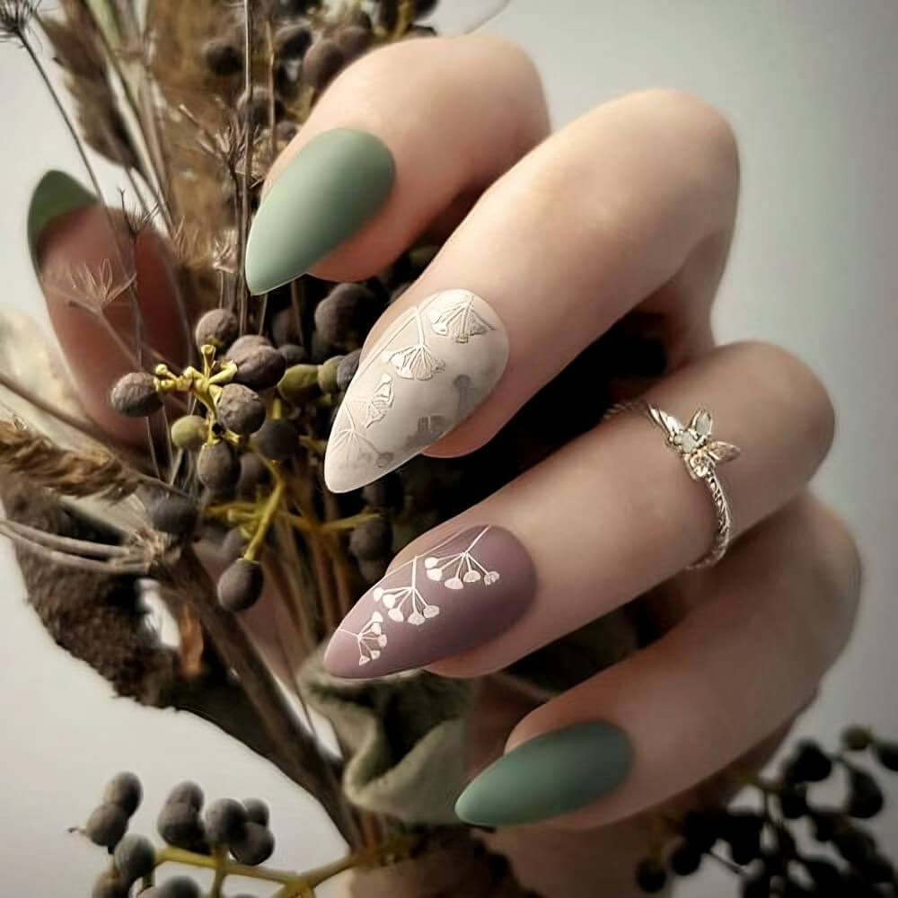 30 Gorgeous Mountain Peak Nails For Charming Girls - 189