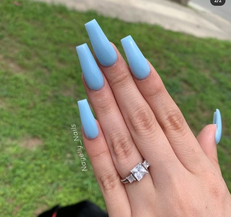 pastel blue nails